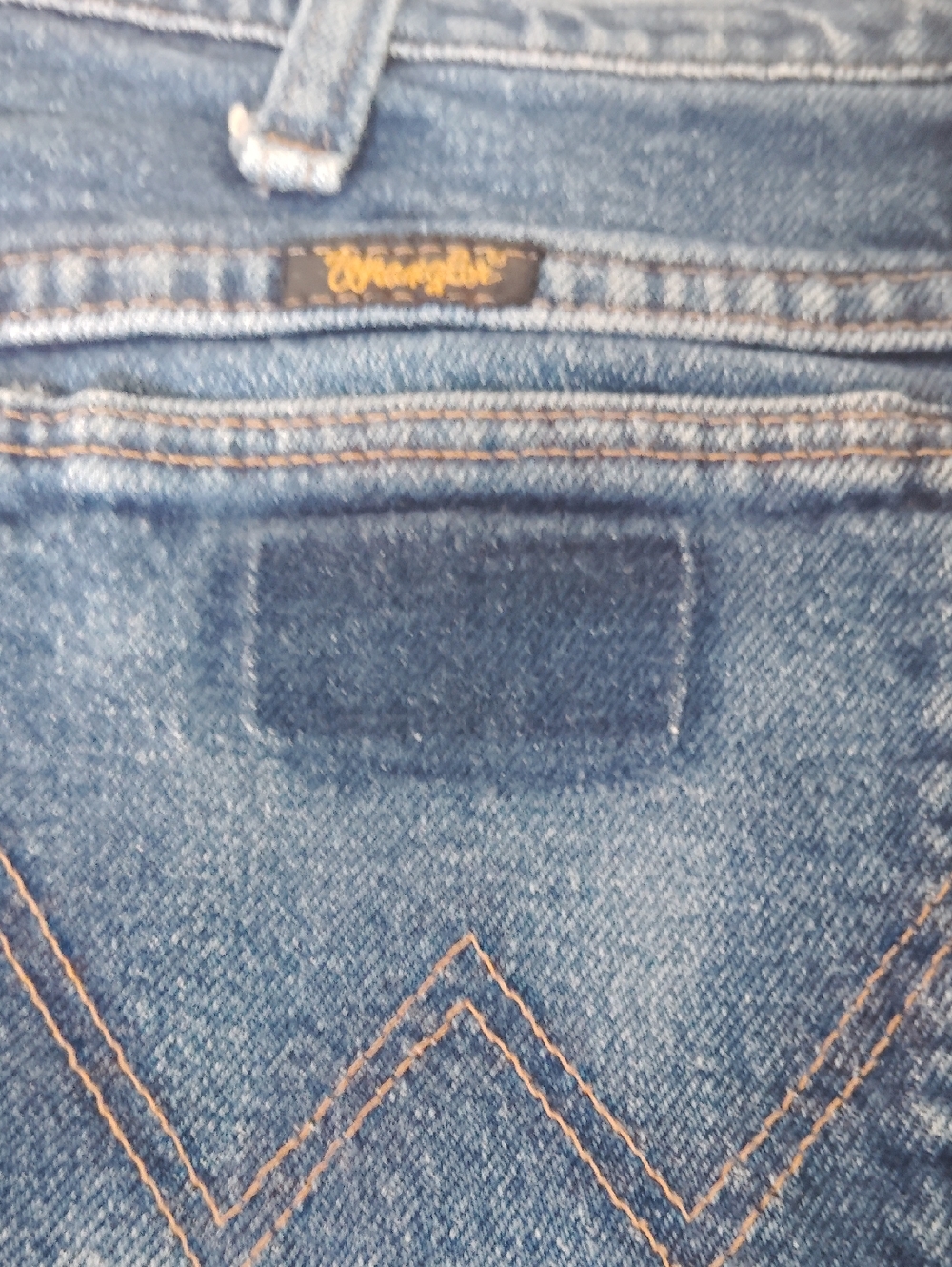 Wrangler Medium Blue Denim Back Pocket with Contrast Stitching
